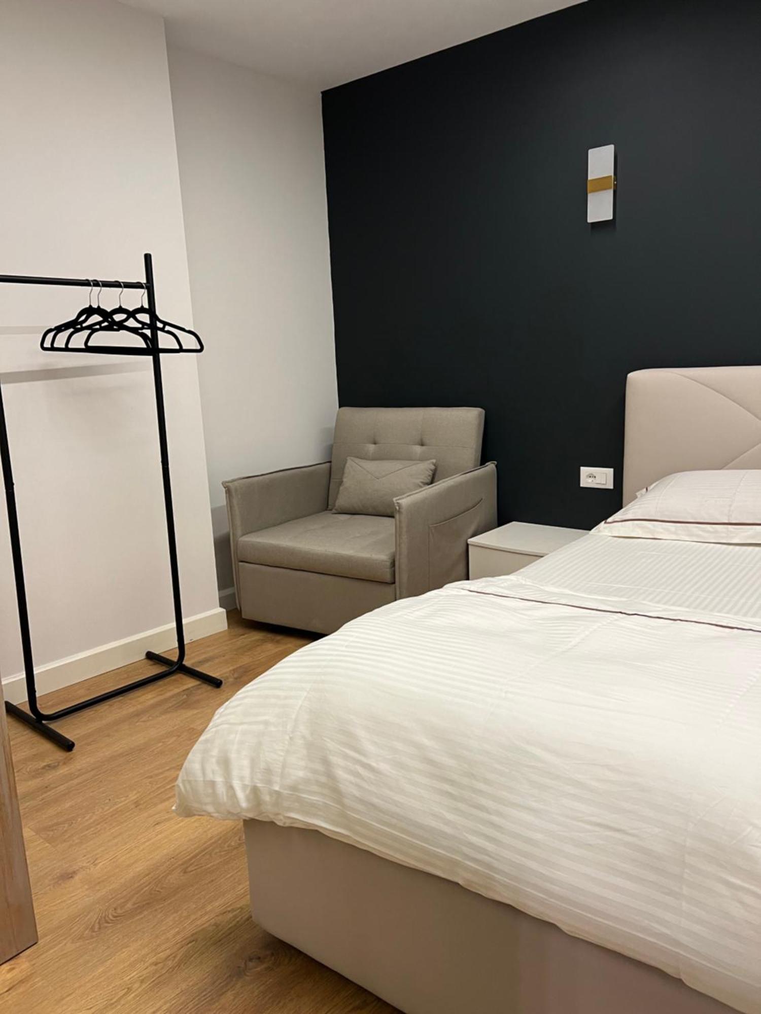 Port View Apartment 1 Durrës Extérieur photo