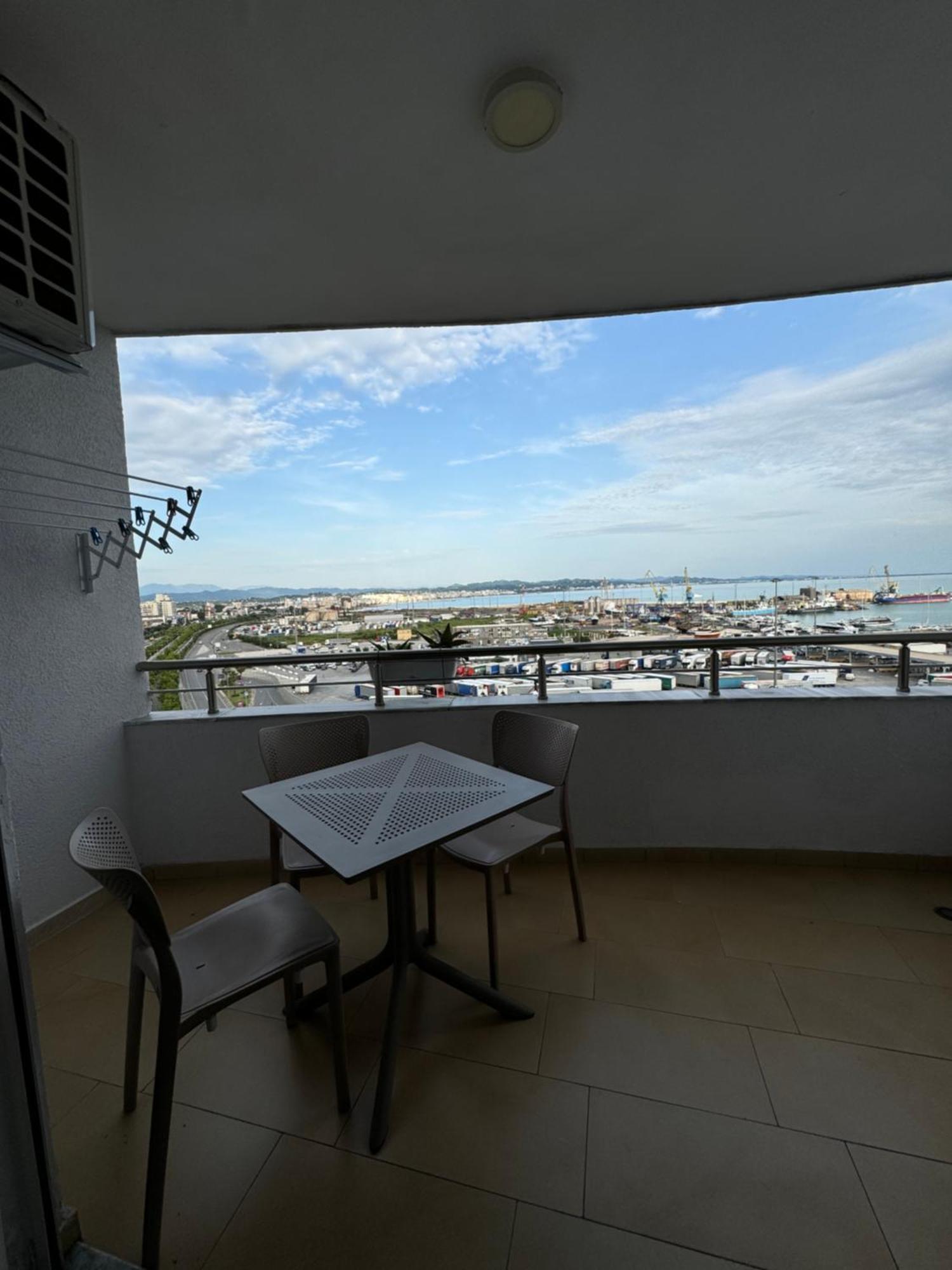 Port View Apartment 1 Durrës Extérieur photo